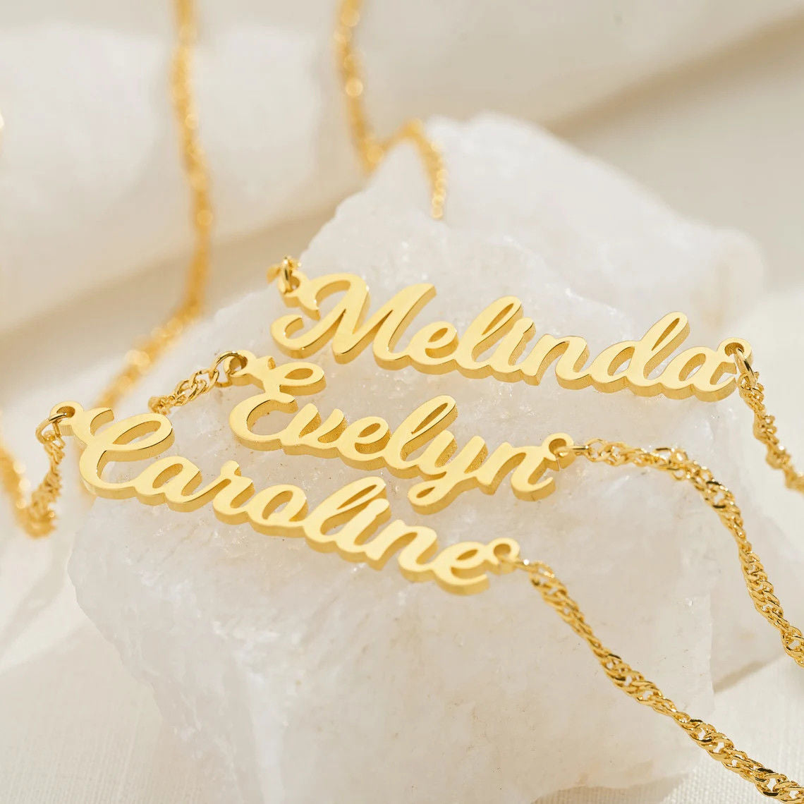 Souvarae - Name Necklace