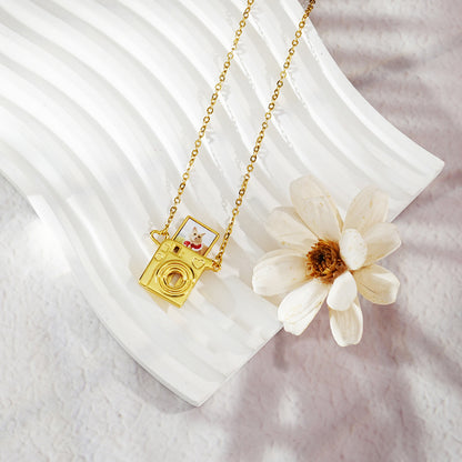 Souvarae - Polaroid Necklace